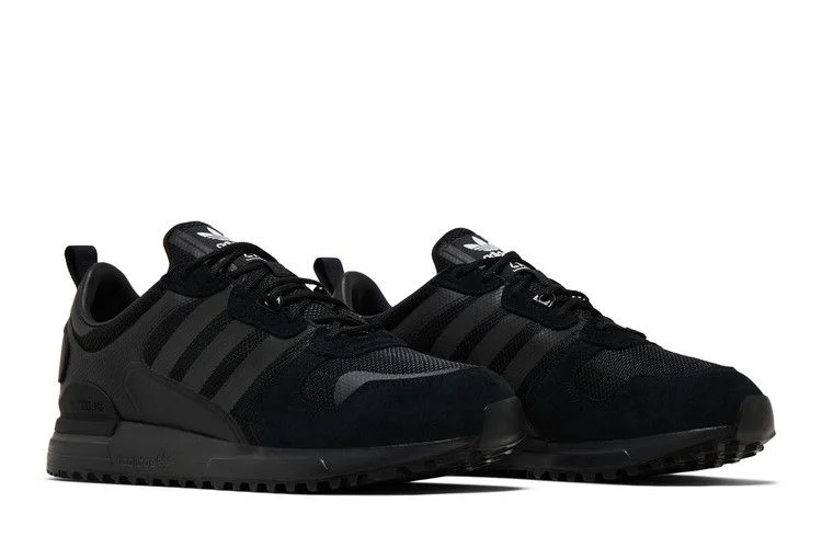 Krossovki-adidas-ZX-700-HD-Black-7