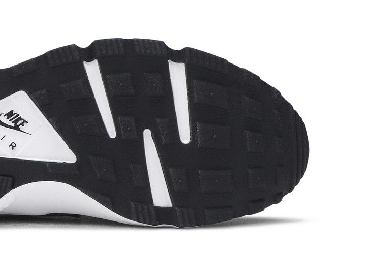 w-s-air-huarache-run-634835-006_04