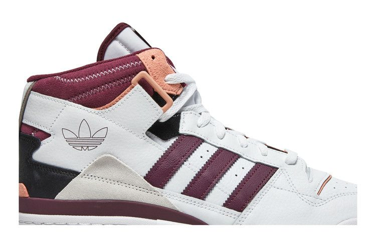 forum-exhibit-mid-white-victory-crimson-h01920_01