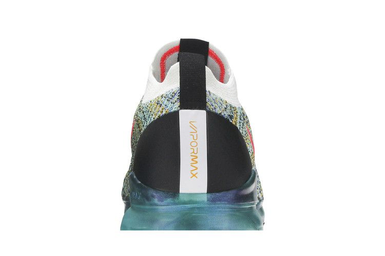 Кроссовки Nike Air VaporMax Flyknit 3 'Turquoise Crimson'