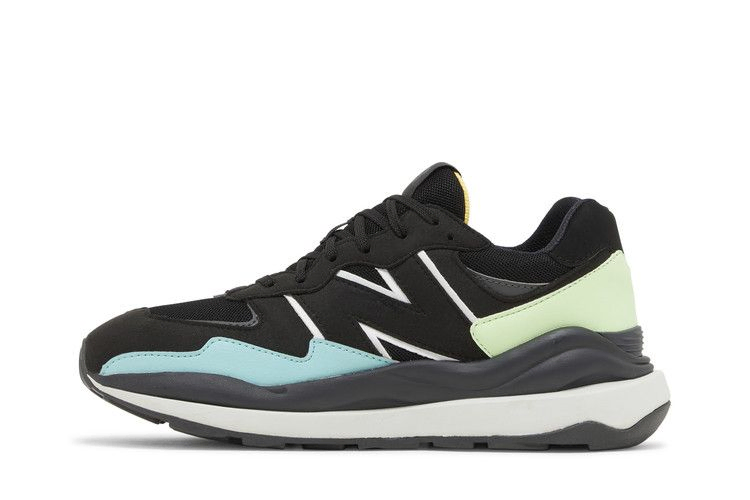 Кроссовки New Balance 57/40 Big Kid 'Black Vibrant Spring Glow'