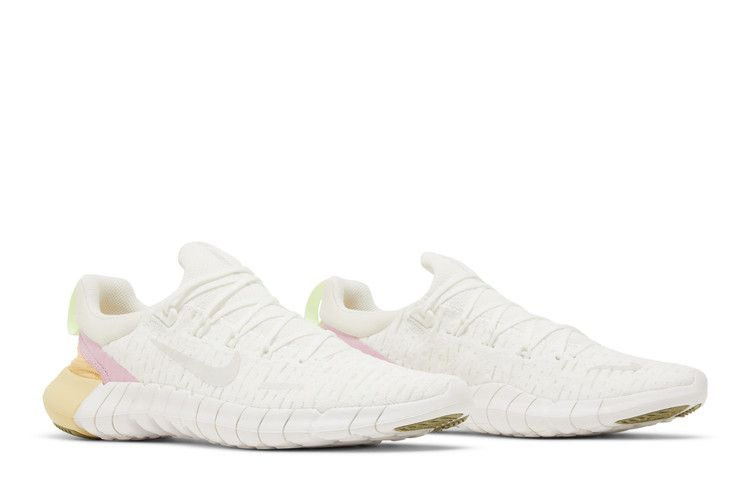 wmns-free-run-5-0-summit-white-light-arctic-pink-cz1891-100_07