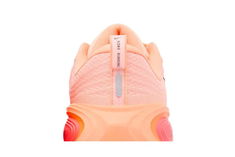 Кроссовки Nike Vomero Plus 'Orange Pulse'