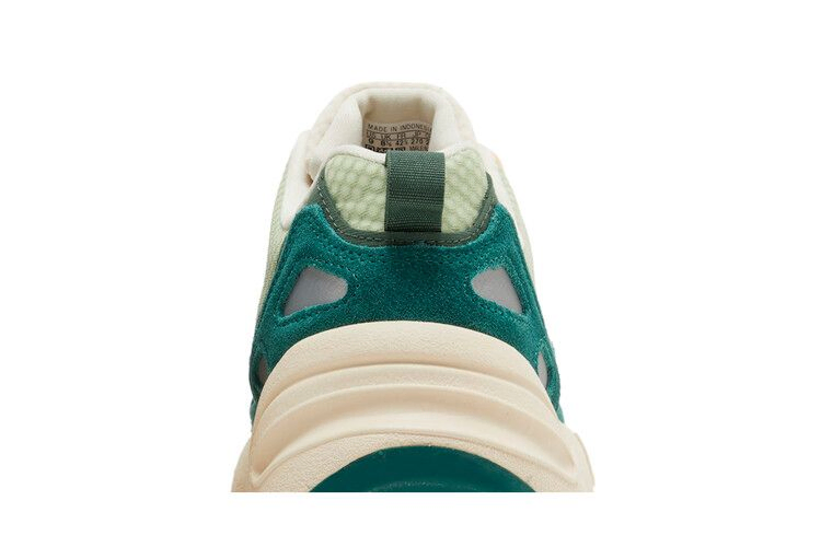 Кроссовки Adidas ZX 22 Boost 'Ecru Tint Core Green'