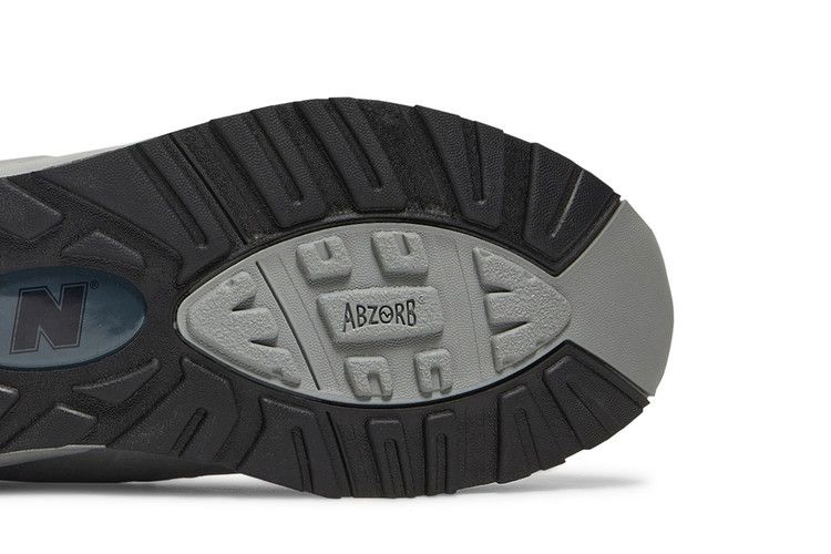 Кроссовки WTAPS x New Balance 990v2 Made In USA 'Grey'