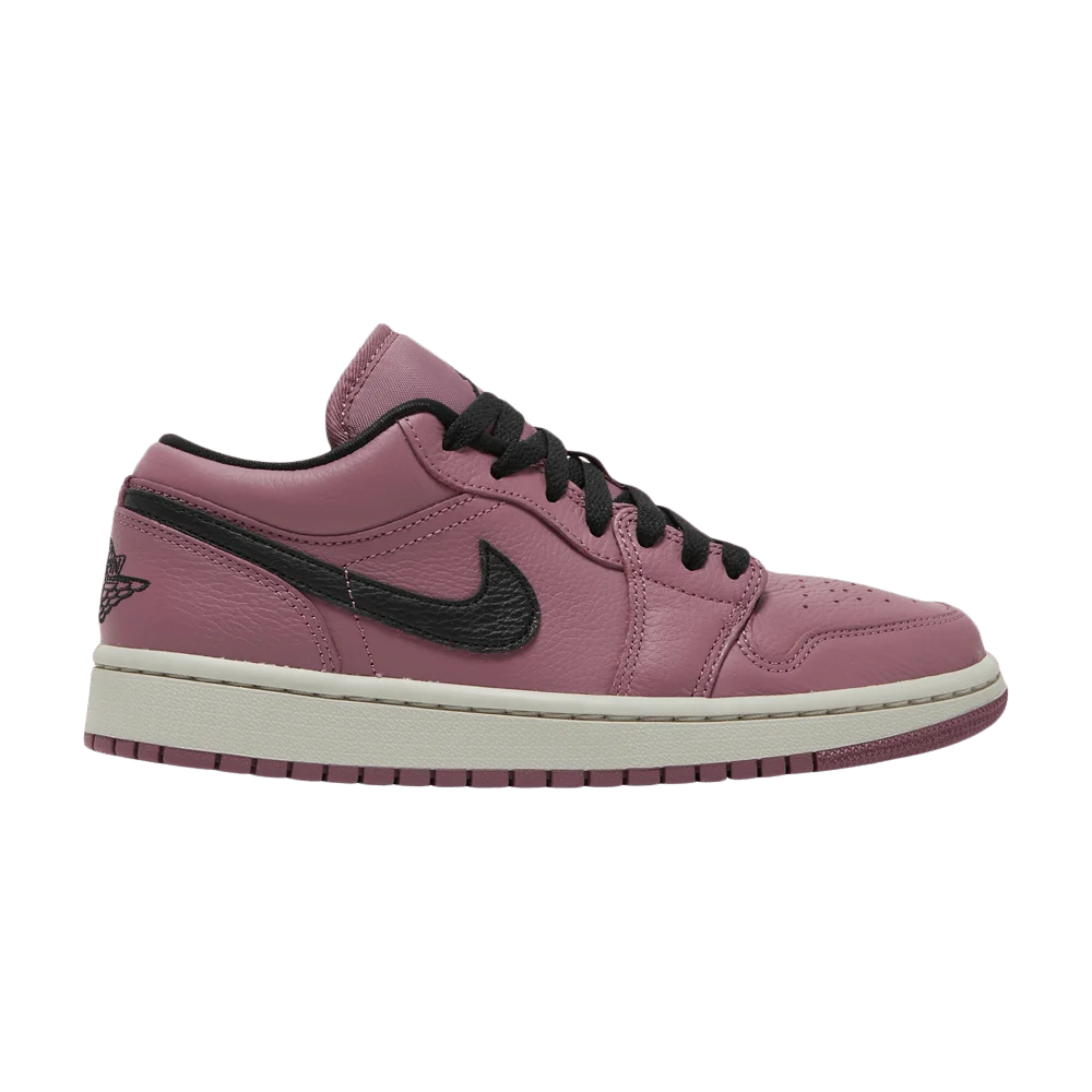 Кроссовки Wmns Air Jordan 1 Low SE 'Light Mulberry'