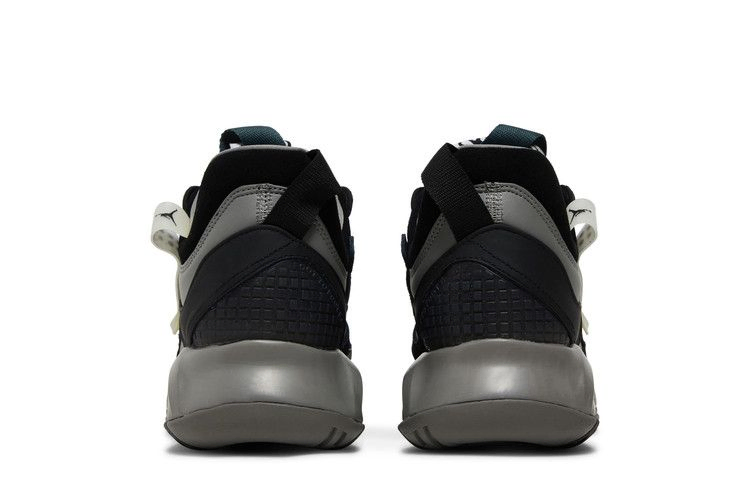 jordan-ma2-flat-pewter-cv8122-003_05
