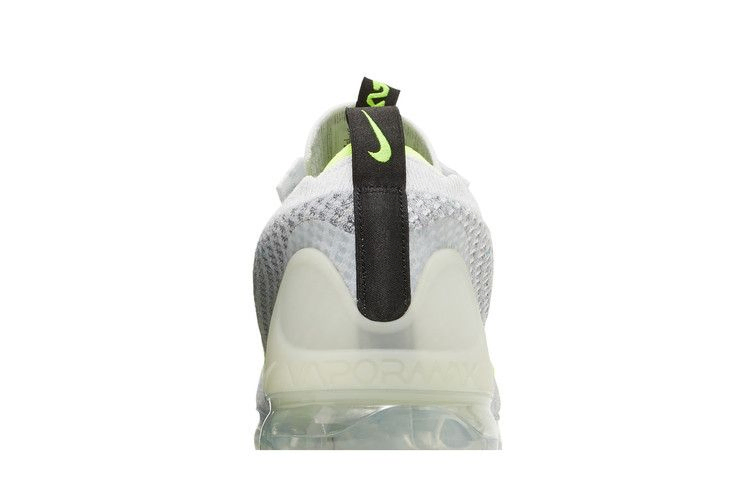 air-vapormax-2021-flyknit-gs-wolf-grey-volt-db1550-005_06