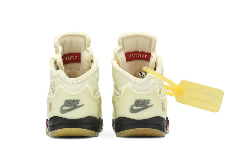 Krossovki-Off-White-x-Air-Jordan-5-Retro-SP-TD-Sail-5