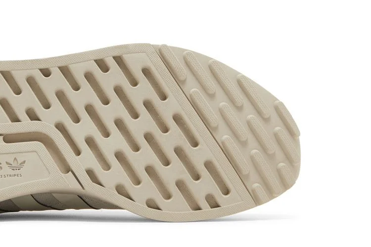 Krossovki-Adidas-Multix-J-Bliss-4