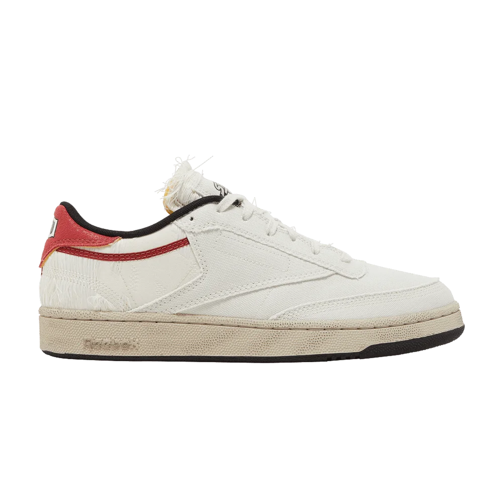 Krossovki-Street-Fighter-x-Reebok-Club-C-85-Ryu