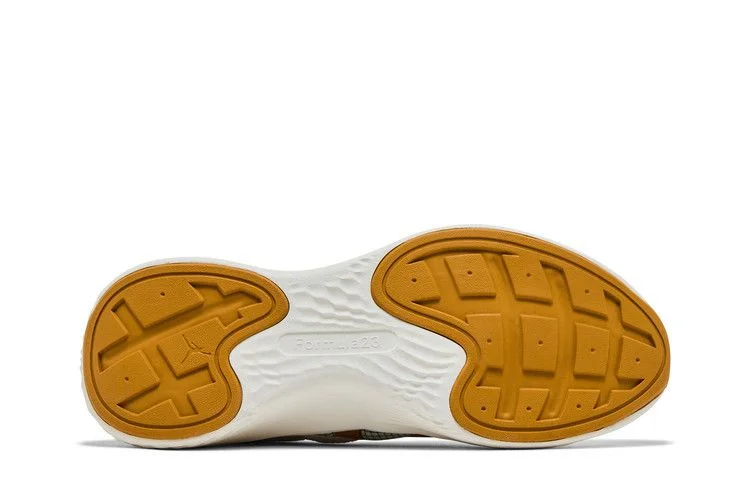 Krossovki-Air-Jordan-Wmns-Jordan-Delta-3-Light-Orewood-Brown-3