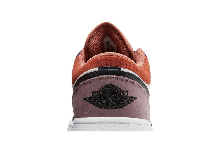 Кроссовки Air Jordan 1 Low SE 'Sky J Mauve'