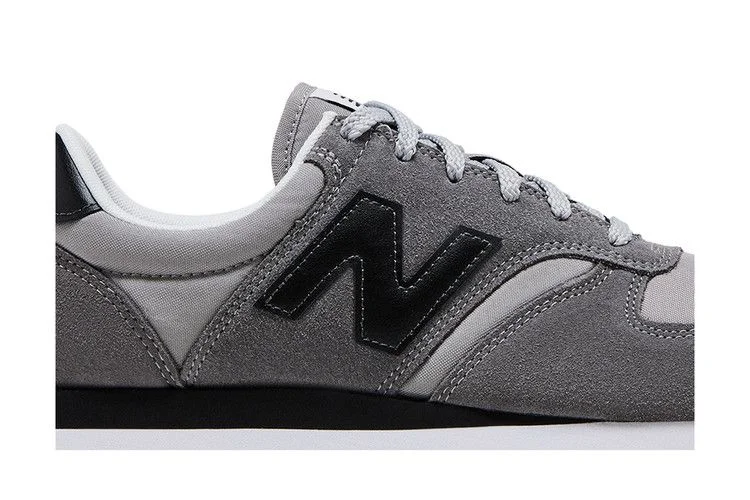 Krossovki-New-Balance-420v2-Marblehead-Black-1