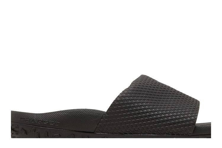 project-rock-slide-black-pitch-grey-3025237-001_01
