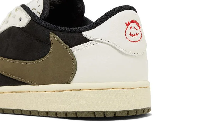 Krossovki-Travis-Scott-x-Wmns-Air-Jordan-1-Retro-Low-OG-SP-Olive-9