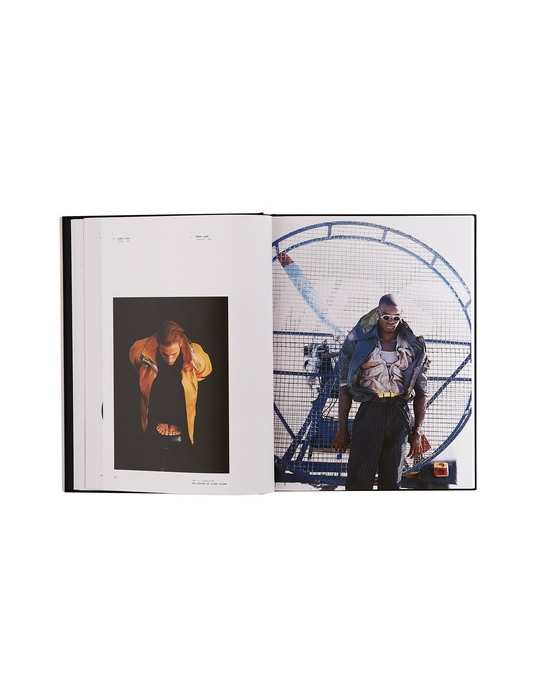 Книга Stone Island: Storia