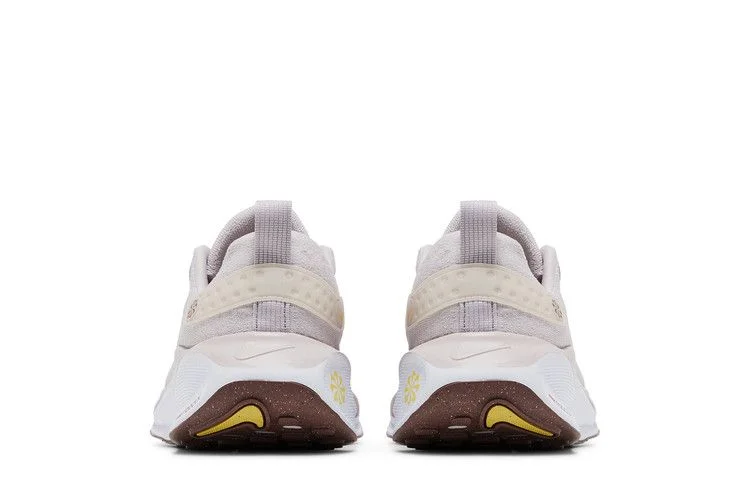Кроссовки Nike Wmns ReactX Infinity Run 4 Wide 'Platinum Violet Black'