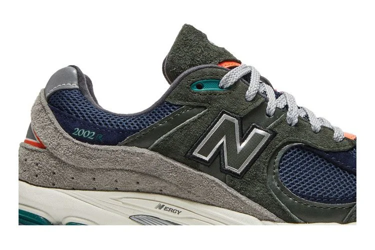 Кроссовки New Balance 2002 'Defense Green Natural Indigo'