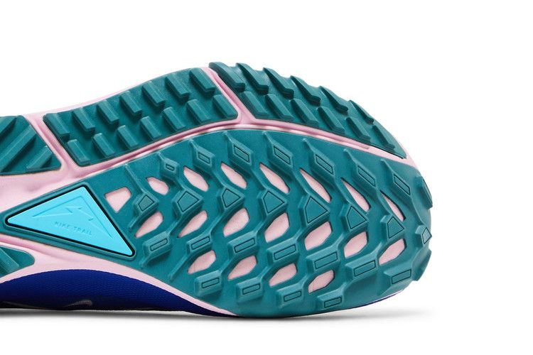 Кроссовки Nike Wmns React Pegasus Trail 4 GORE-TEX 'Sanddrift Pearl Pink'