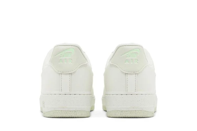 Кроссовки Nike Wmns Air Force 1 '07 SE Next Nature 'Sail Vapor Green'