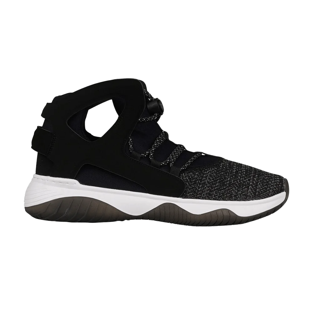 Krossovki-Nike-Air-Flight-Huarache-Ultra-1