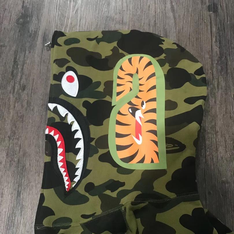 Худи BAPE 1st Camo Shark Full Zip Hoodie Green