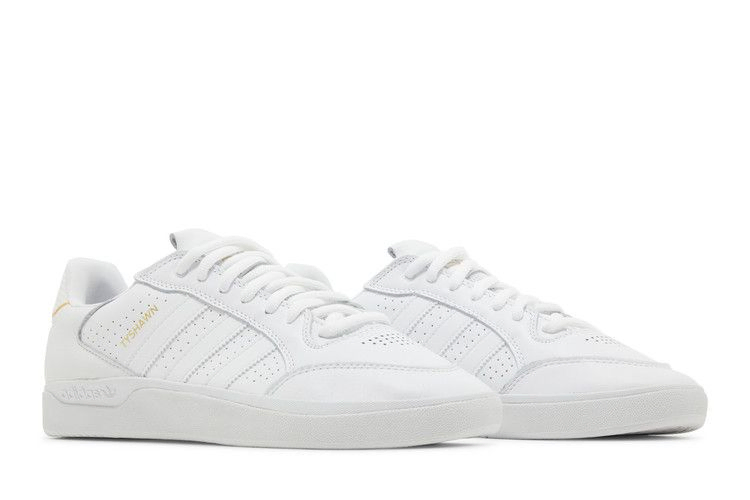 tyshawn-low-white-gold-metallic-gw3182_07