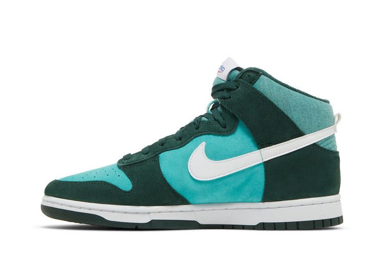 Кроссовки Nike Dunk High SE 'Athletic Club - Pro Green'