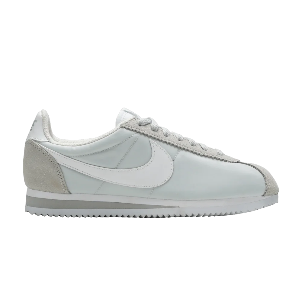 Krossovki-Nike-Wmns-Classic-Cortez-Nylon-Pure-Platinum
