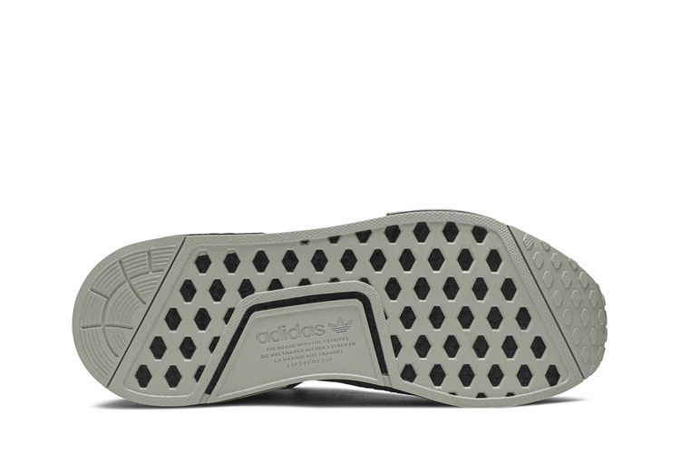 nmd_r1-legacy-green-black-fv3909_03
