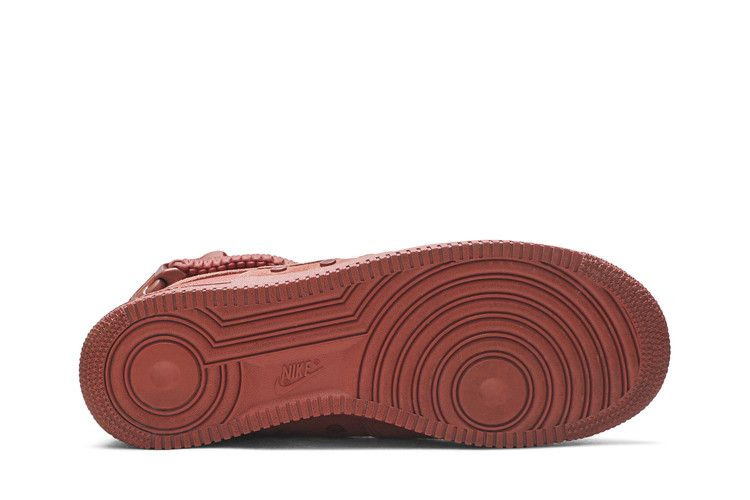 Кроссовки Nike SF Air Force 1 'Dusty Peach'