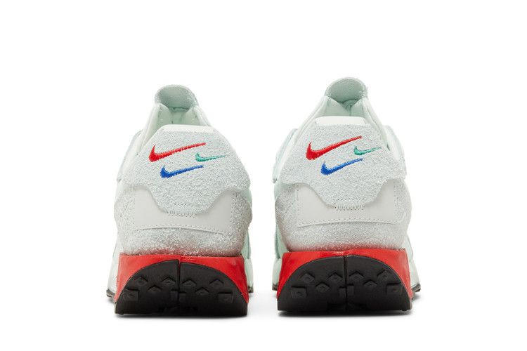 Кроссовки Nike Wmns Fontanka Waffle 'Barely Green University Red'