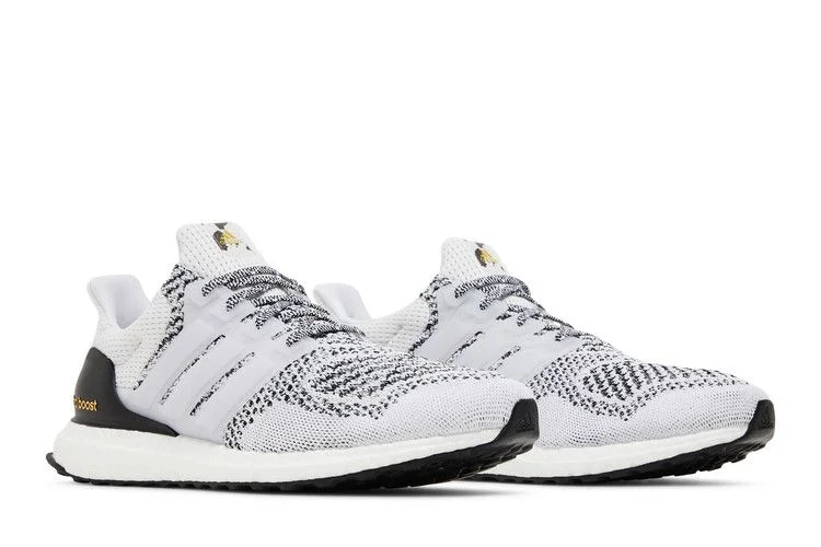 Krossovki-adidas-UltraBoost-1.0-DNA-White-Black-7