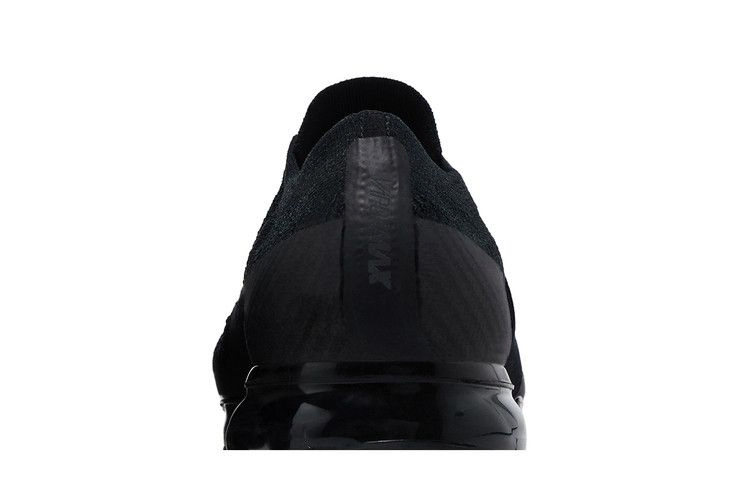 air-vapormax-strap-triple-black-ah3397-004_06
