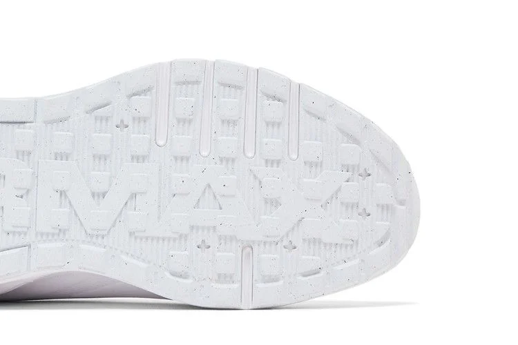 Krossovki-Nike-Air-Max-Bia-White-Black-4