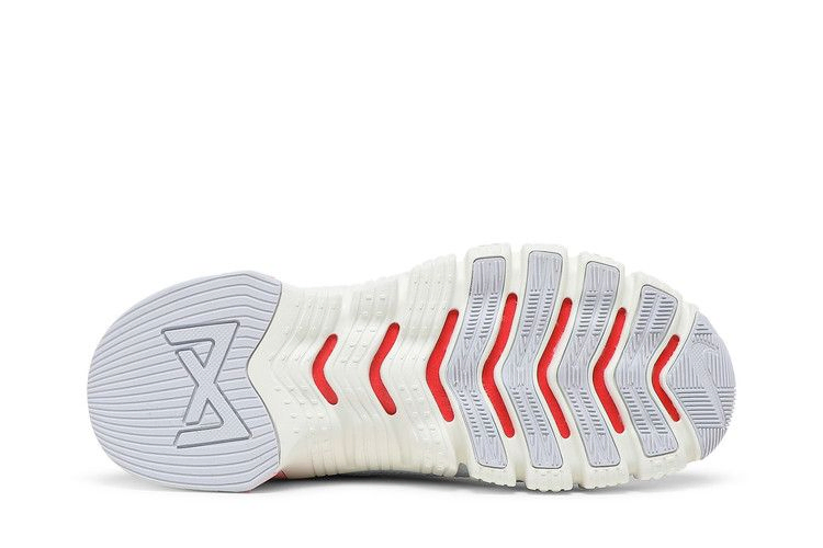 Кроссовки Nike Wmns Free Metcon 3 'Football Grey Bright Crimson'