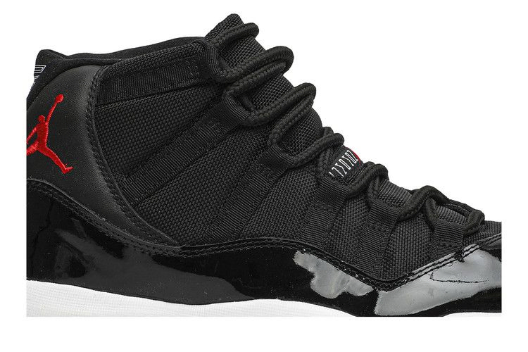 air-jordan-11-retro-bred-2001-136046-061_01