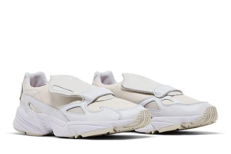 wmns-falcon-rx-triple-white-ee5110_07