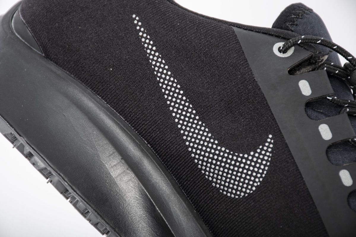 Air-Zoom-Pegasus-35-Shield-Triple-Black-8