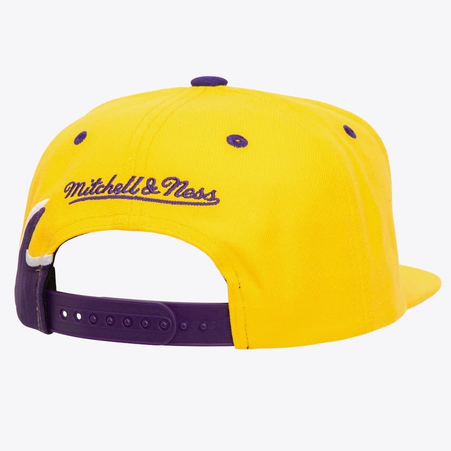 Бейсболка Mitchell & Ness Gold Los Angeles Lakers Rising Tide OG Snapback Hat