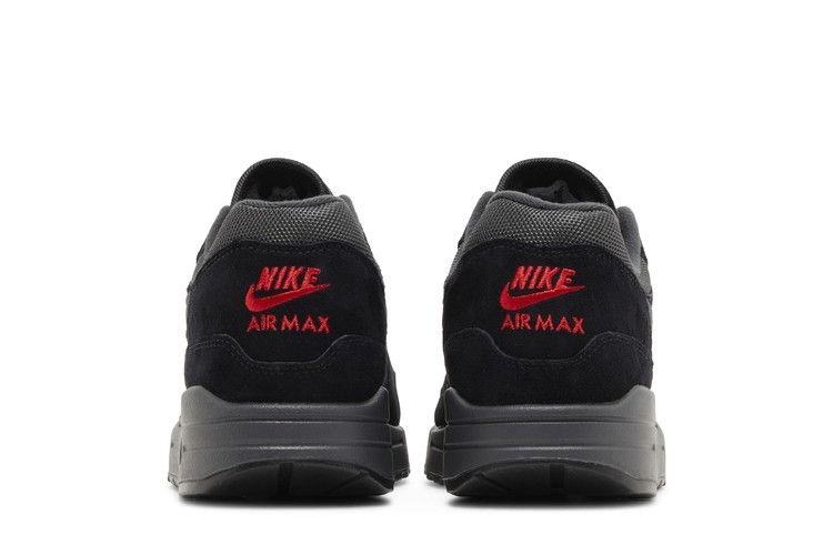 Кроссовки Nike Air Max 1 'Black University Red'