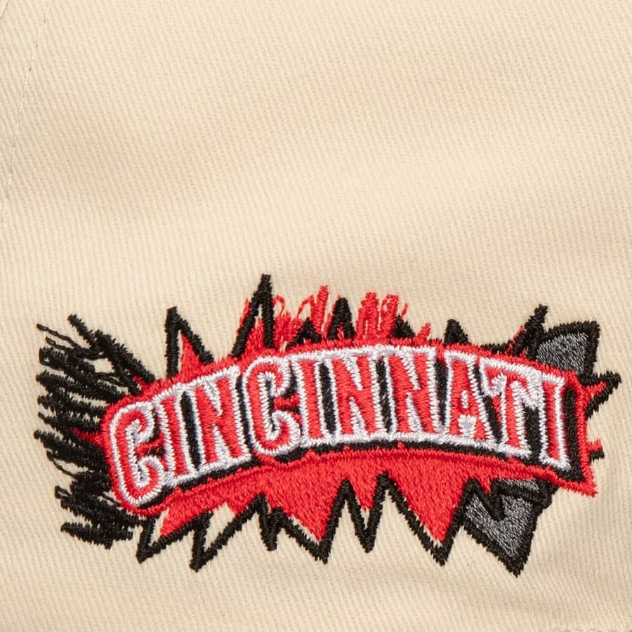 Бейсболка Mitchell & Ness Cream Cincinnati Reds Overspray Pro Crown Snapback Hat