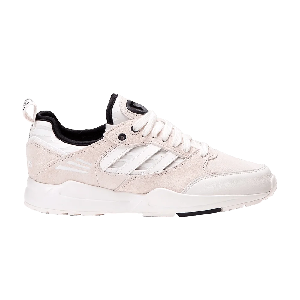 Krossovki-Adidas-Tech-Super-2.0