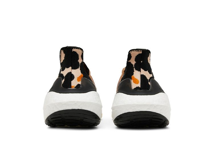 marimekko-x-wmns-ultraboost-21-unikko-h01087_05