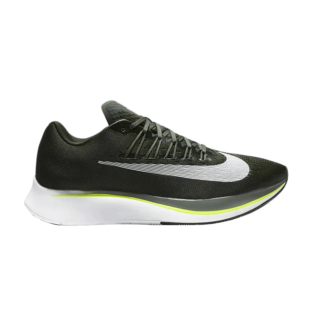Krossovki-Nike-Zoom-Fly