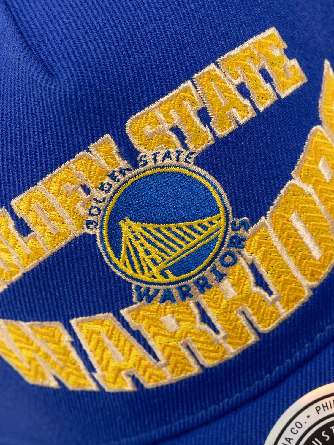 Бейсболка Mitchell & Ness Golden State Warriors Lay Up Stretch NBA Snapback