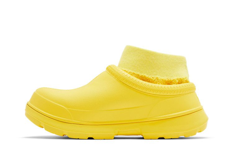 wmns-tasman-x-canary-1125730-can_02