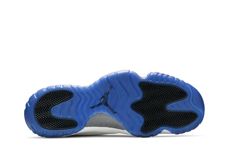 air-jordan-future-men-s-shoe-656503-107_03