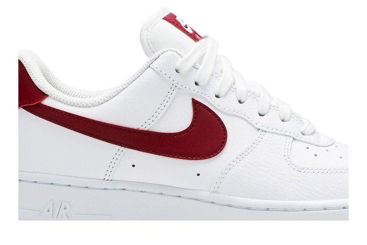 Кроссовки Nike Wmns Air Force 1 '07 'White Noble Red'